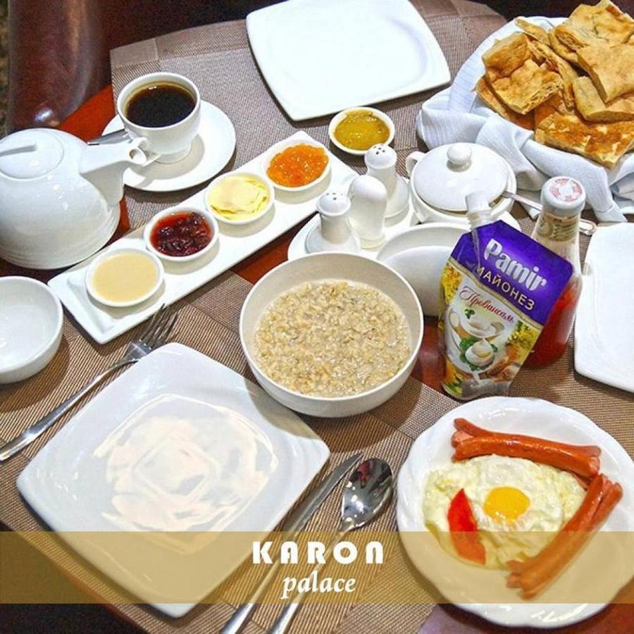 Karon Palace 호텔 Qal'ai Khumb 외부 사진